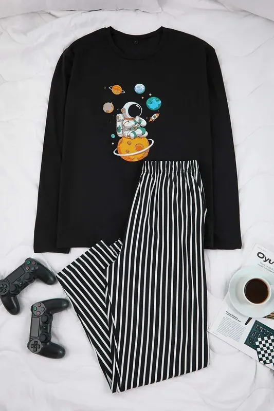 2 Piece Cotton Pajama Set with Astronaut Print and Stripe Detail - WOVCOR