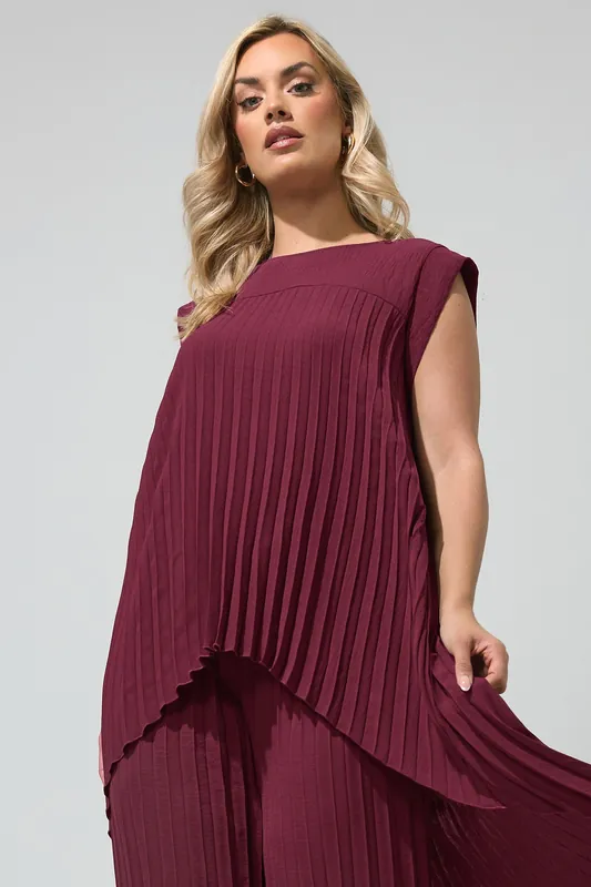 Pleated Sleeveless Top - Yours