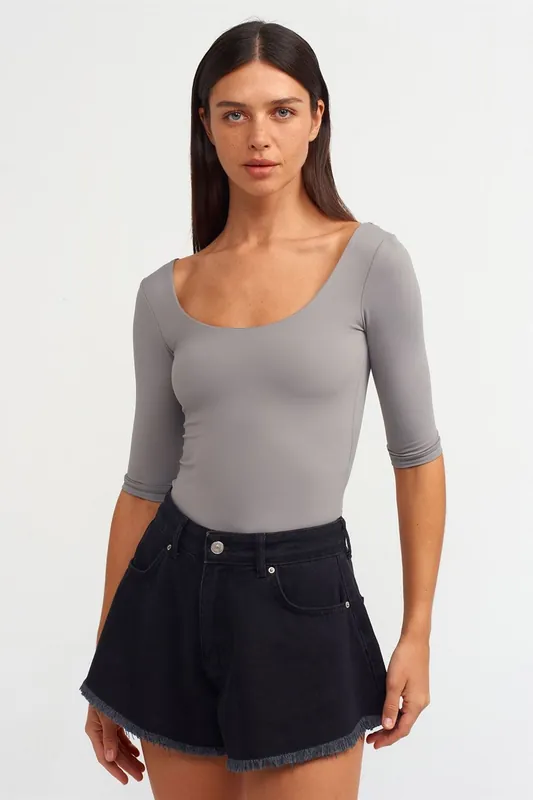 Women's Slim-fit Nylon Elastane T-shirt