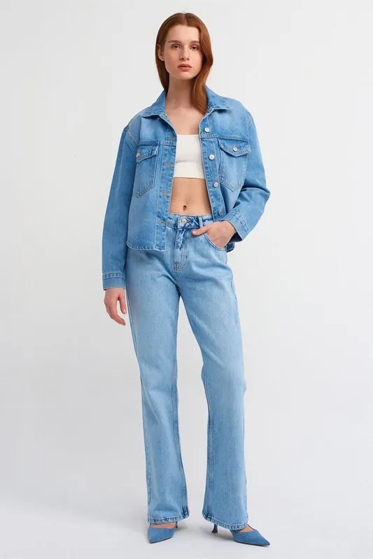 Low-Waist Flare Jeans