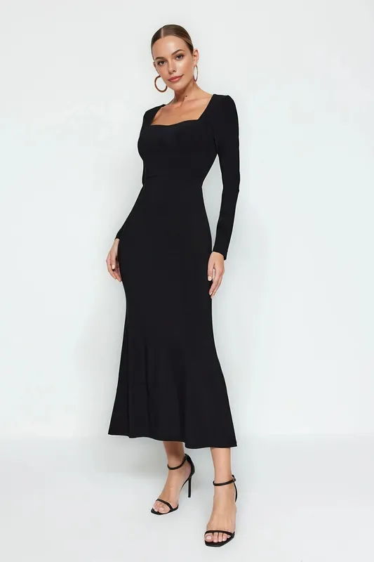 Flounced Square Neck Maxi Knit Dress - WOVCOR