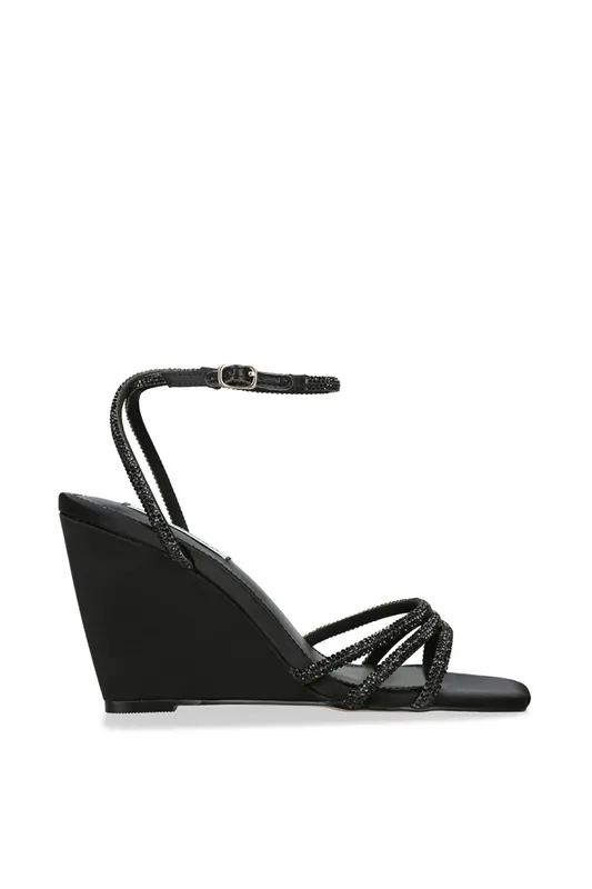 Aubri Black' Heels - STEVE MADDEN