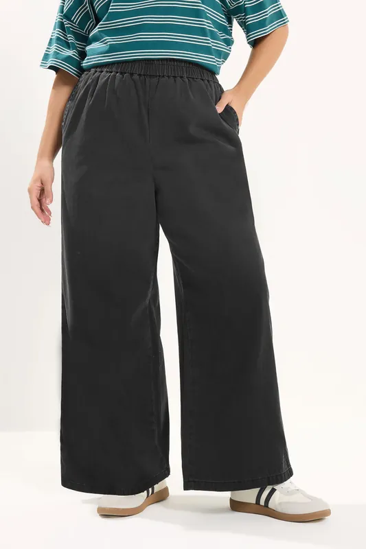 Wide Leg Pull On Jeans - Yours