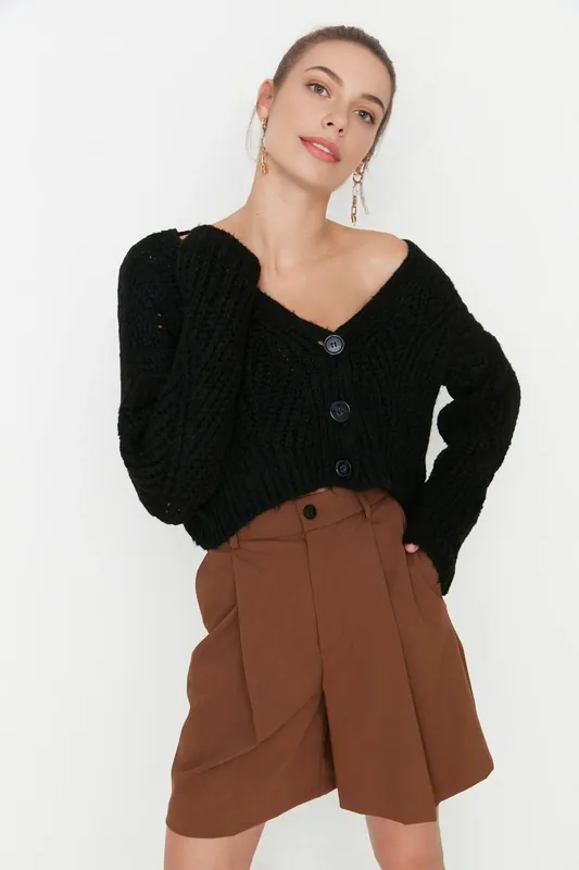 Crop Soft Textured Knit Cardigan With Button Detail - WOVCOR