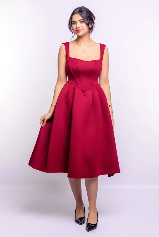 WINE SQUARE NECK CORSET FIT & FLARED MIDI DRESS - AVINCI