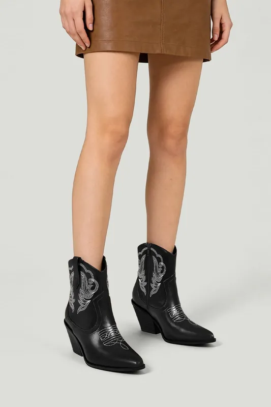 Embroidered Pointed Toe Ankle Boots with Block Heel - MODISHION
