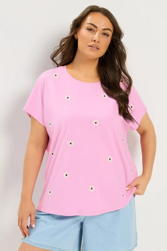 Embroidered Daisy T-Shirt