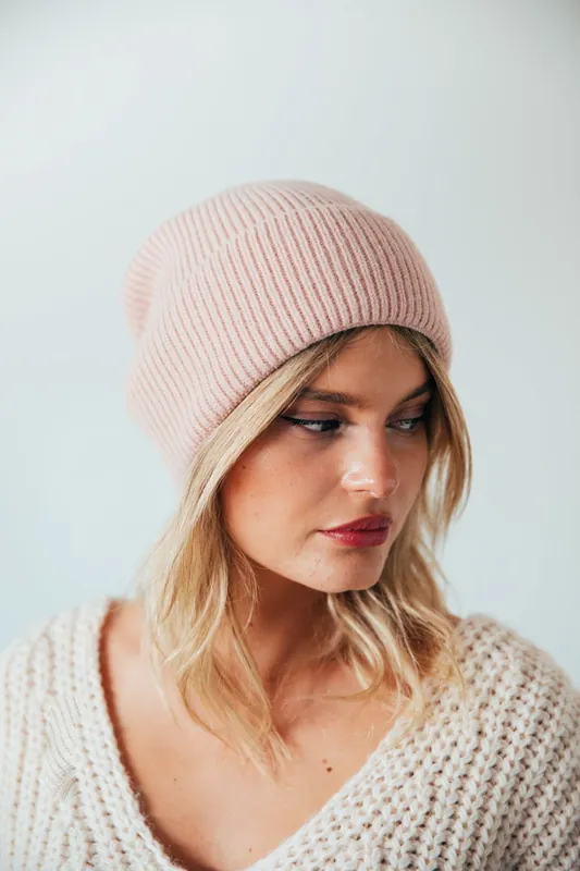 Ribbed Beanie Hat In Pink - SVNX