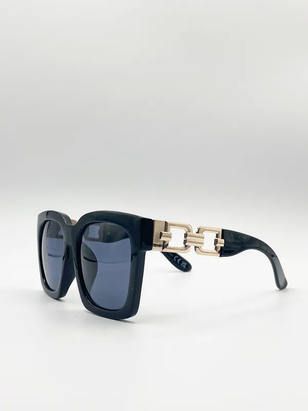 Oversized Sunglasses with Gold chain detail - SVNX