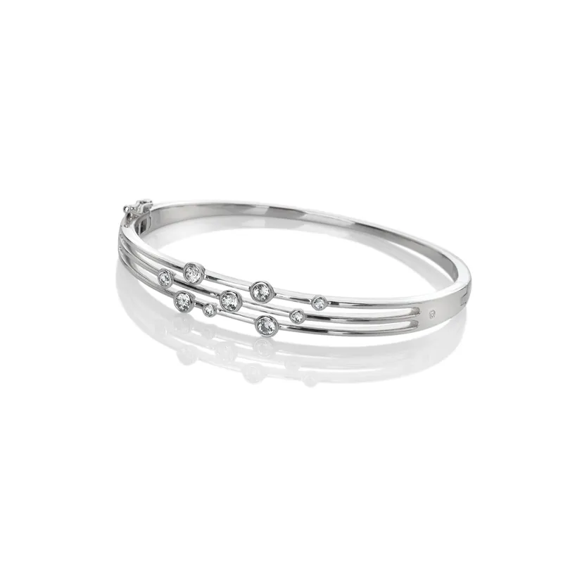 Tender Statement Bangle - Hot Diamonds