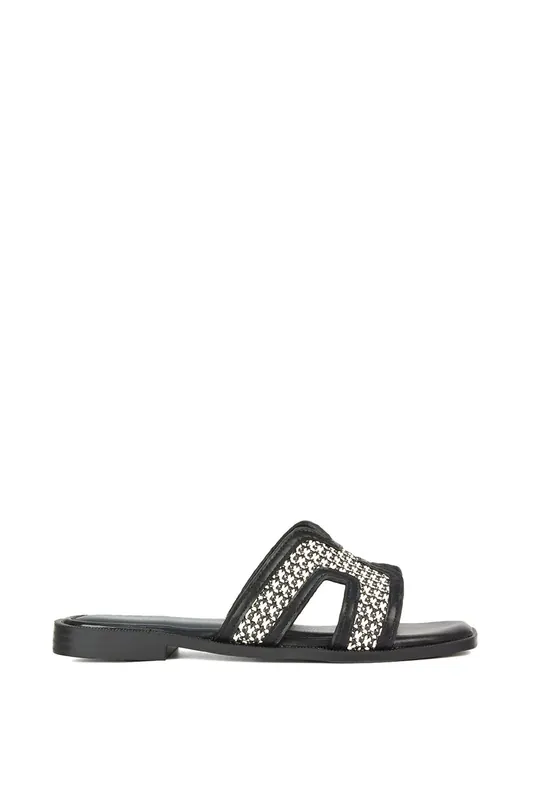 Lola' Cut Out Strap Flat Slip On Slider Sandals - XY London