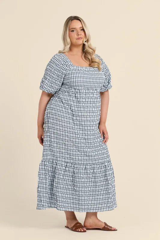 Curve Seersucker Checked Tie Back Midaxi Dress - FASHION-SZN
