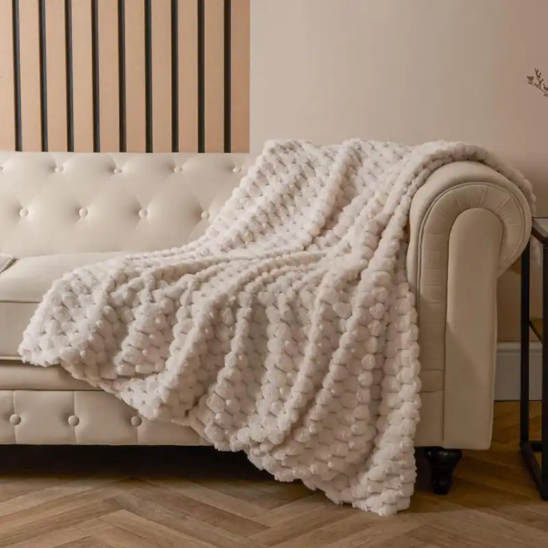 Waffle Throw Over Bed Blanket Faux Fur Soft Warm Fleece - 125 x 150cm