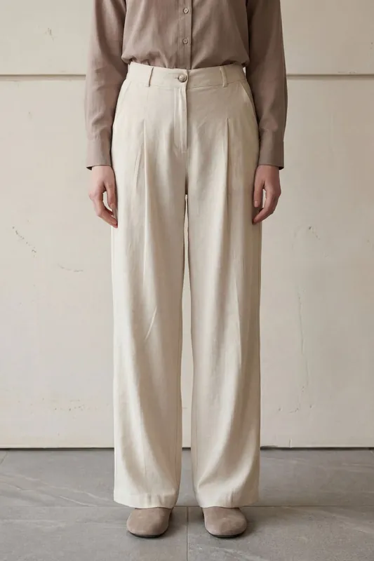 Comfort Pleated Straight Leg Trousers - MyFashion
