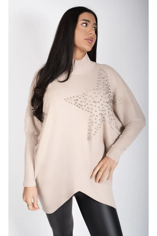Jaira Oversized Knitted Jumper With Studded Star Detail - IKRUSH