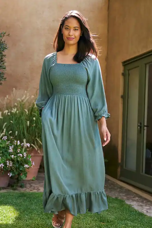 Cadiz' Lightweight Breathable Full Sleeve Flowy Shirred Maxi Dress - Mountain Warehouse