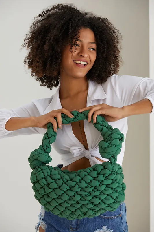 Puffy Quilted Lightweight Shoulder Bag - Belissh