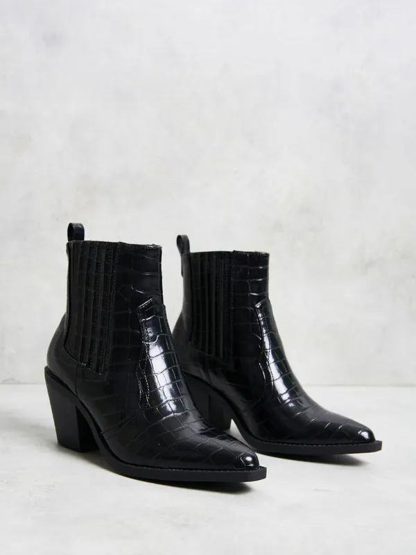 Boots - Shnoo