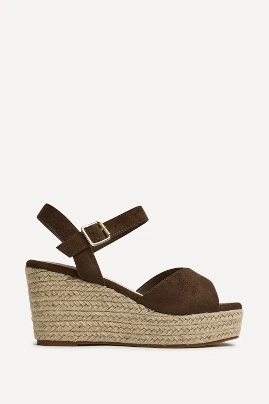 Duchess Wide Fit Brown Wedge Sandals - Linzi