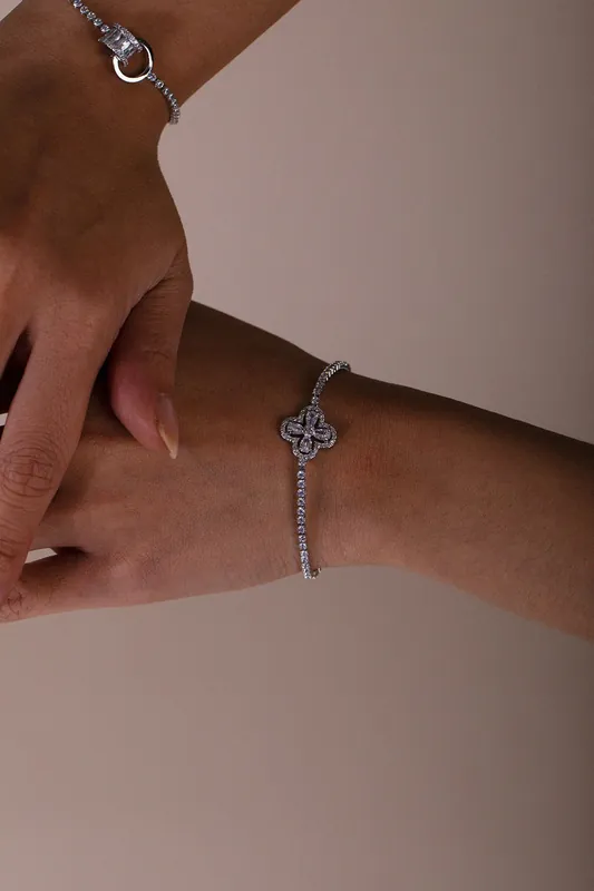 Clover Diamante Bracelet - SVNX