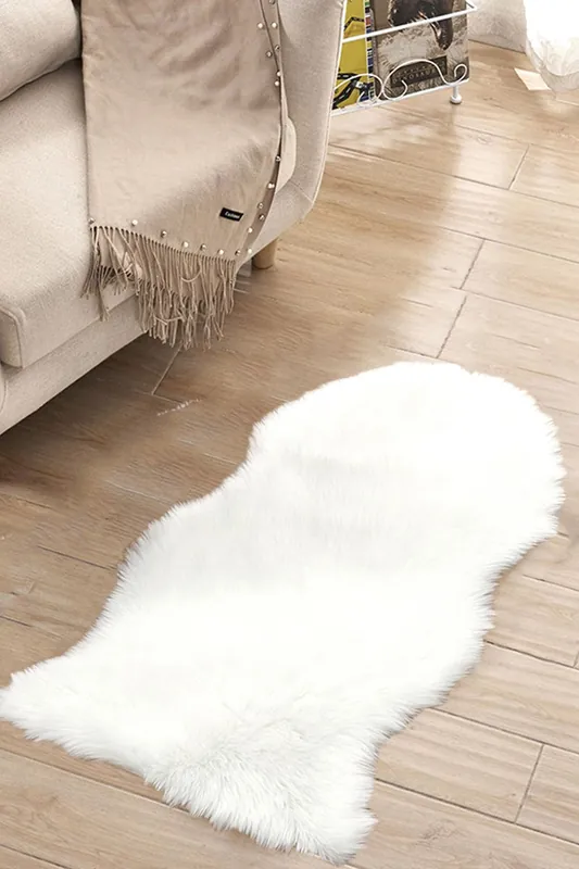 60Cm x 90Cm Humberto Handmade Shag Cowhide White Rug - Living and Home
