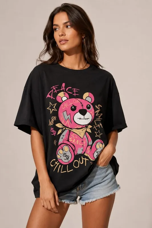 Graphic Teddy Bear - Oversized - T-Shirt