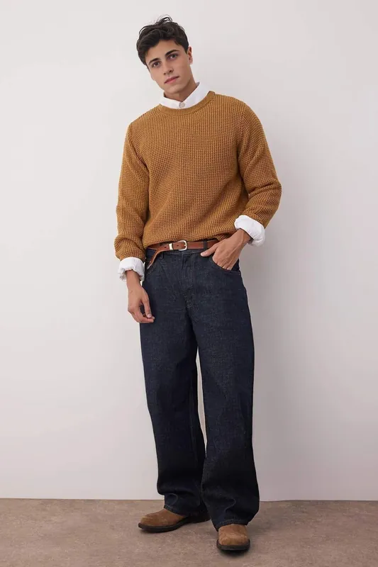 Crew Neck Textured Knit Jumper - WOVCOR