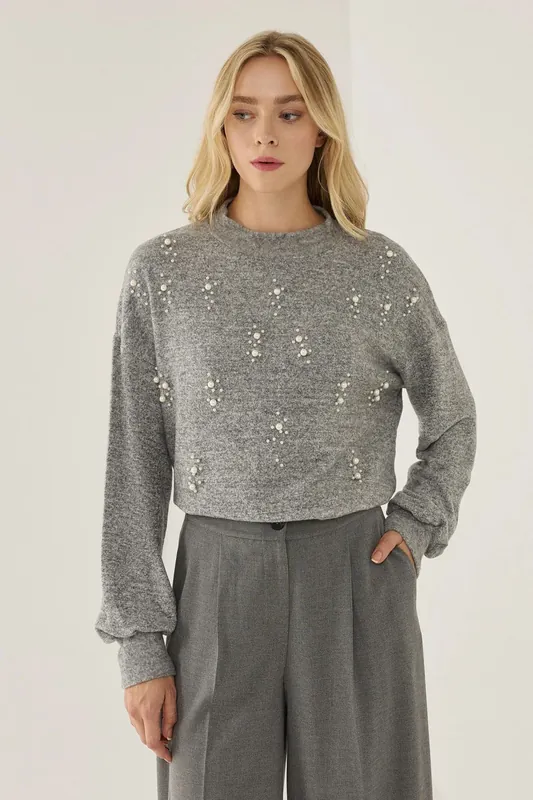 Relaxed Fit Embroidered Crew Neck Sweater - Hiccup