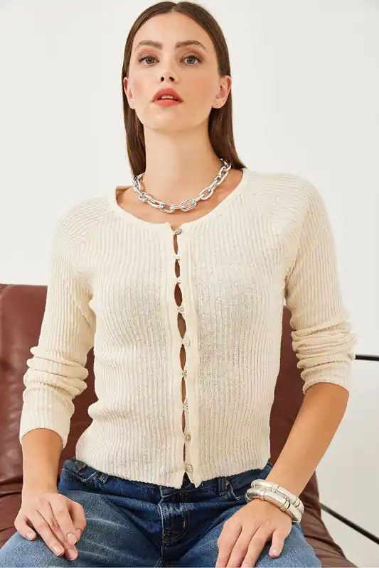 Knit Cardigan with Button Closure - Bianco Lucci
