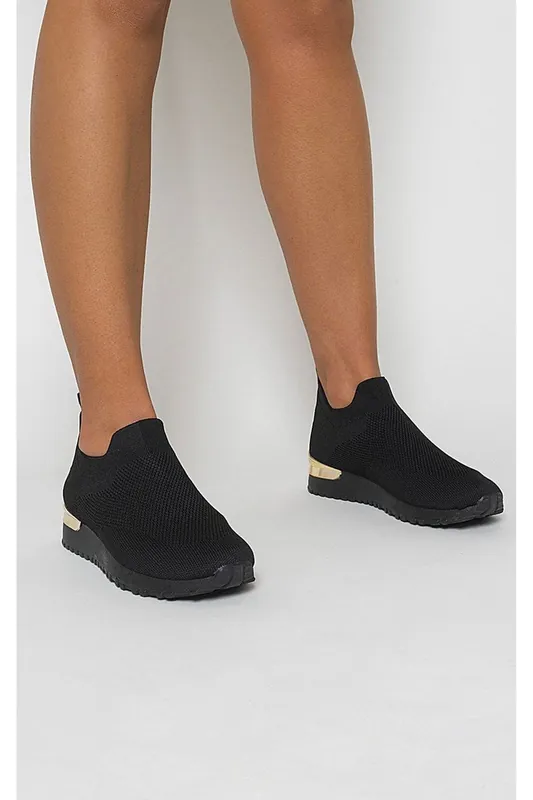 Lauren Lightweight Knitted Slip On Trainers - IKRUSH