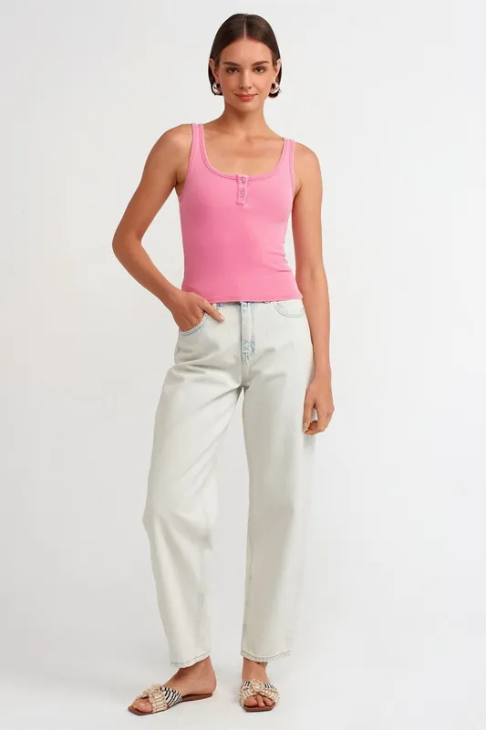 Sleeveless Slim-fit Jersey Blouse