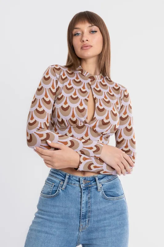 Geometric Crew Neck Cut Out Cropped Blouse - Hiccup