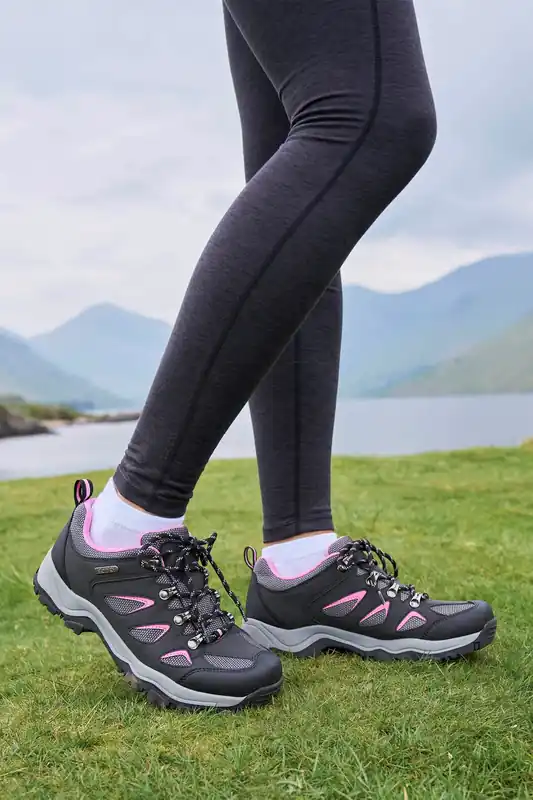Adventurer' Waterproof Durable Breathable Mesh Lined Walking Shoes - Mountain Warehouse