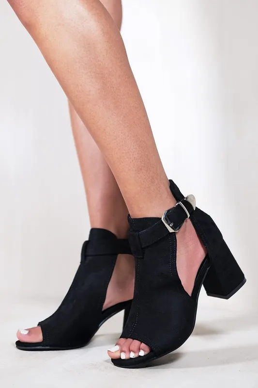 Lisa' Block Heels - Where's That From