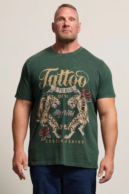 Tattoo Tiger Graphic T-Shirt