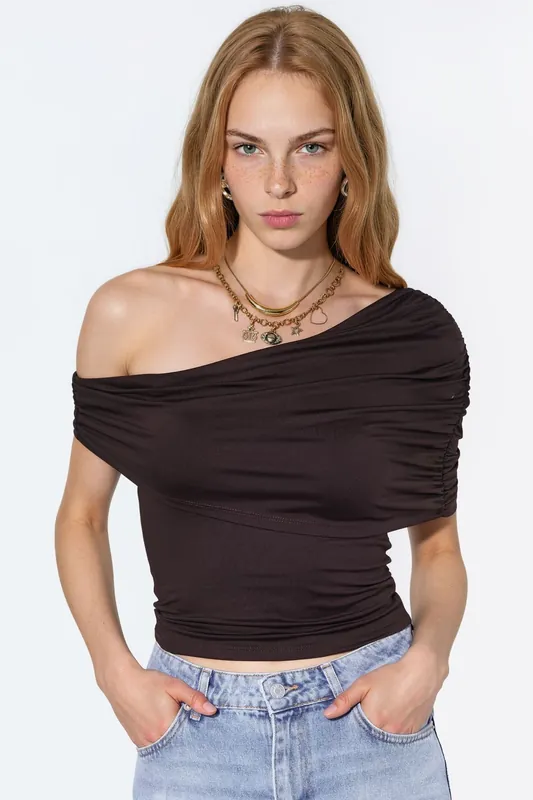 Draped Asymmetrical Collar Polyamide Crop Top - Hiccup