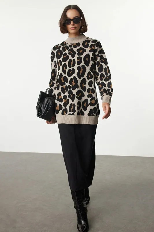 Leopard Print High Neck Knitted Sweater - WOVCOR