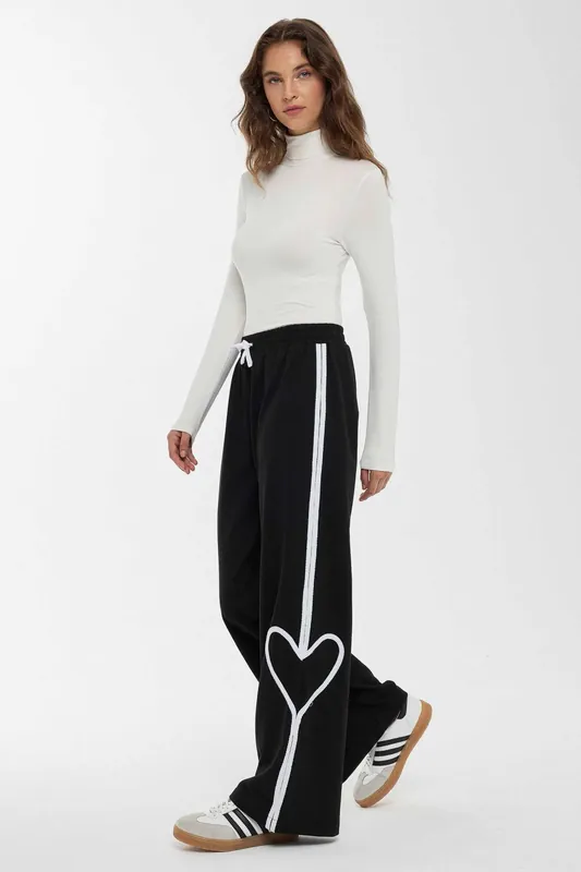 Heart Detailed Pants - Hiccup
