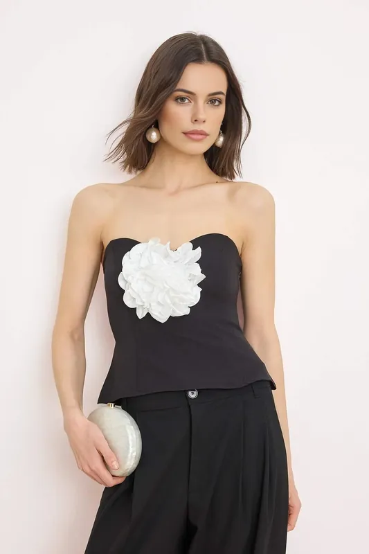 Sweetheart Neckline 3D Floral Applique Bustier Top - WOVCOR