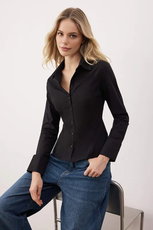 Waist-Fitted Cotton Woven Shirt