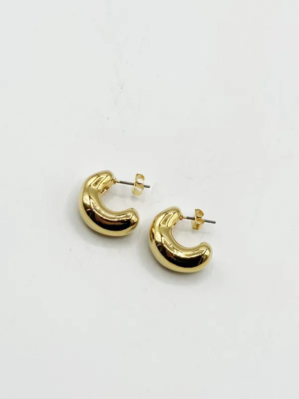 Chunky Half Hoop Earrings - SVNX