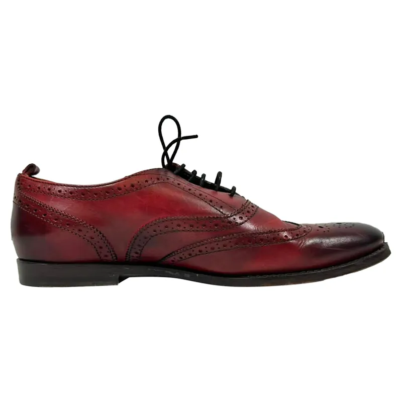 Preloved Lace Up Brogues in Burgundy Leather - Burberry