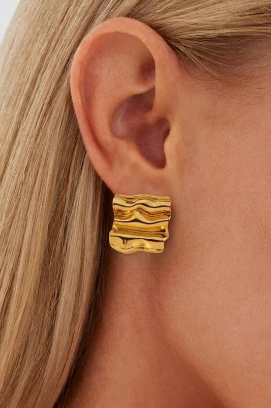 Gold Textured Square Earrings - Serla