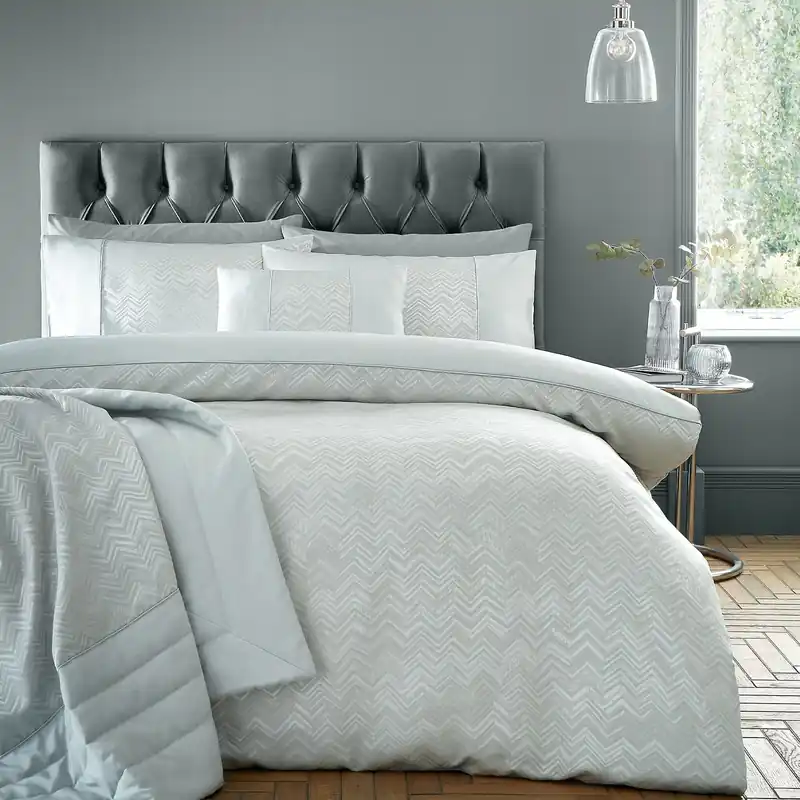 Antibes Chevron Waves Duvet Cover Set Quilt with Pillowcase - Portfolio Home