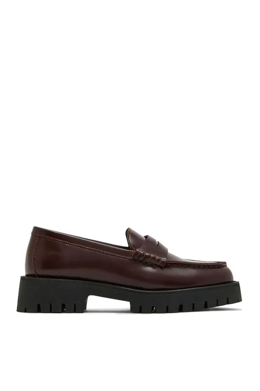Langsten Loafer Wine' Leather Flats - STEVE MADDEN