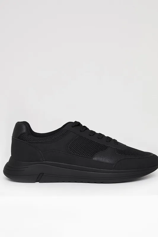Lace Up Casual Trainers - Threadbare