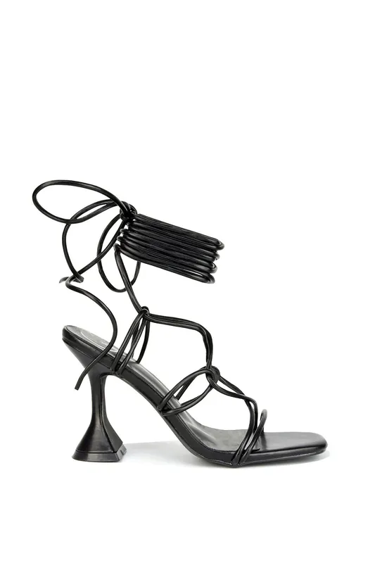 Briar' Lace up Square Toe Sculptured Mid High Heels - XY London
