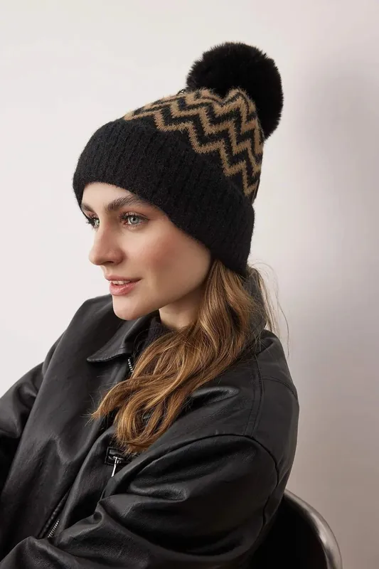 Zig Zag Knit Pom Pom Beanie Hat - WOVCOR