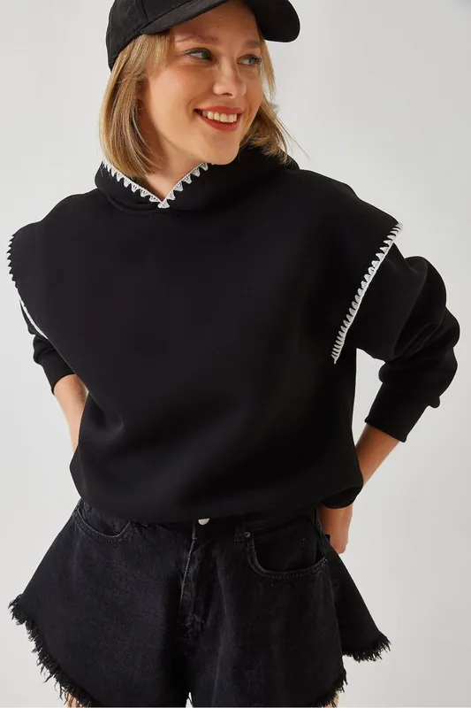 Hooded Lace Detail Relaxed Fit Hoodie - Bianco Lucci
