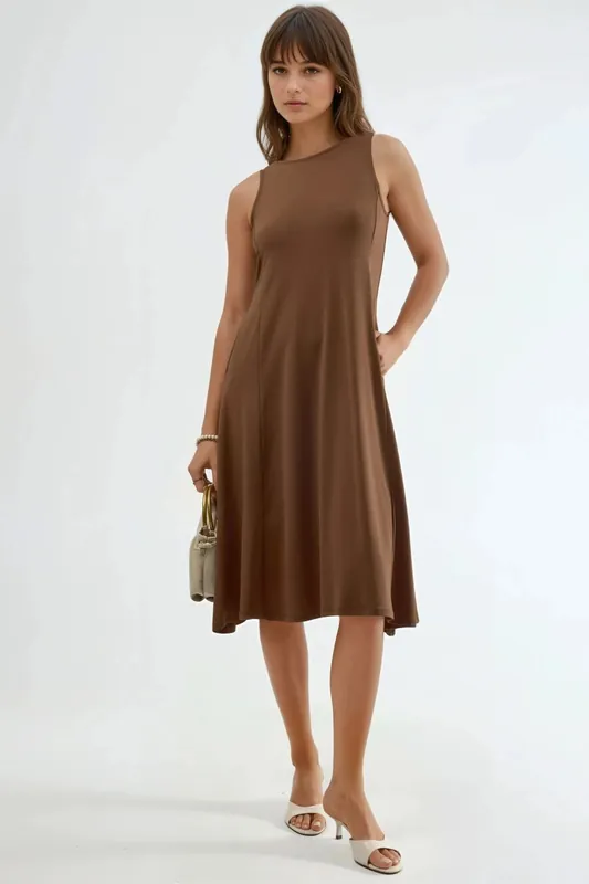 Sleeveless Midi Dress with Pockets - Busem